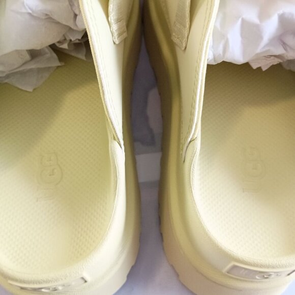 UGG Goldenglow Slide Platform Sandals NIB Women’s 10 Golden Apple - Picture 9 of 11